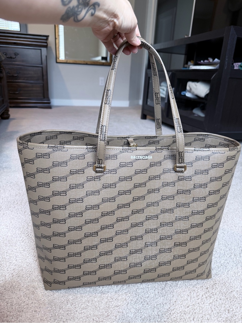 East-West Balenciaga shopper tote BB size large